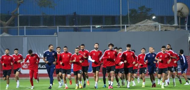 مران-الأهلي-|-كولر-يجتمع-مع-اللاعبين.-وتدريبات-بدنية-للحراس-استعدادًا-لغزل-المحلة